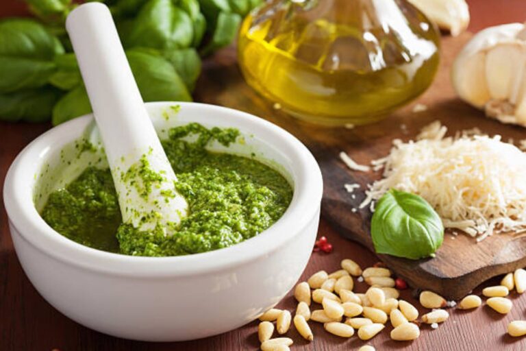 Receta de Salsa de Pesto Tradicional